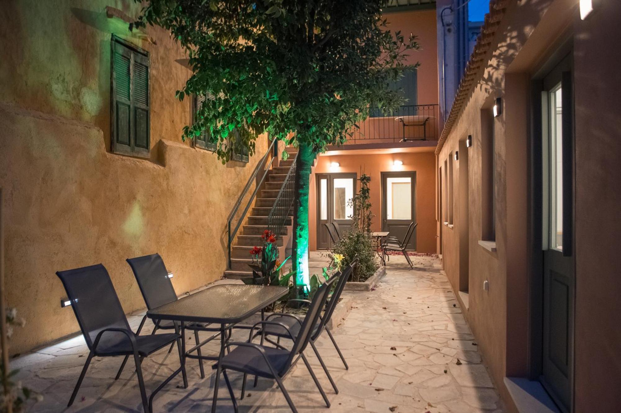 Lindas Convent Garden Home 1 Chania  ภายนอก รูปภาพ